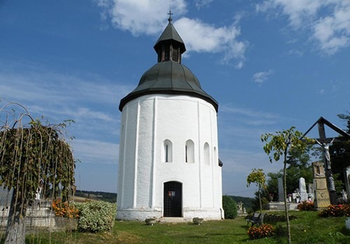 Kallosd Round church